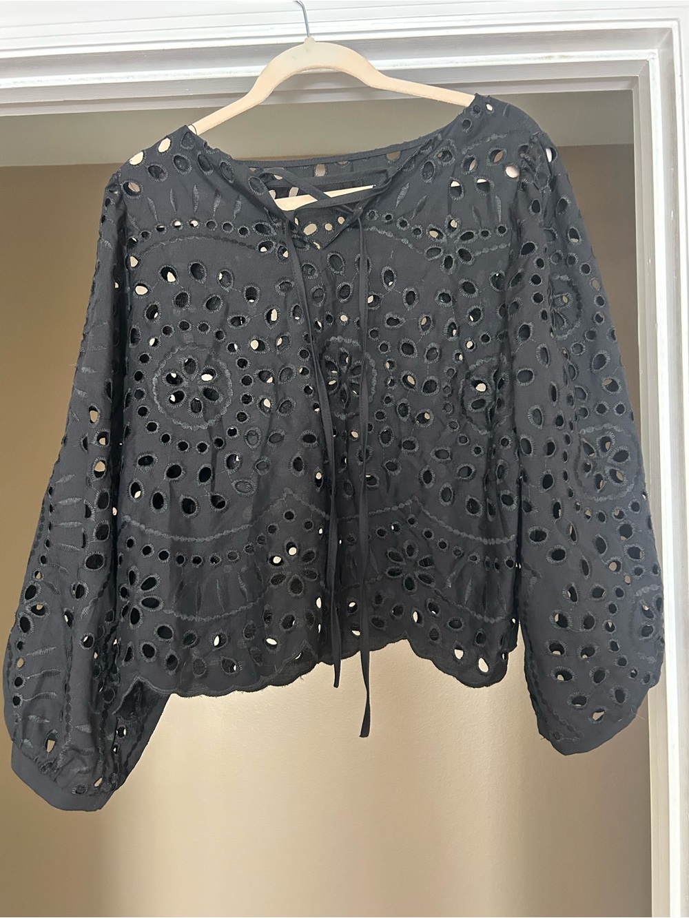 Black Eyelet Lace-Up Women's Top. No tag, fits like S/M